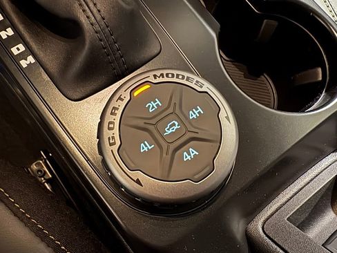 New 2026 Ford Bronco Badlands AWD/4WD image 15