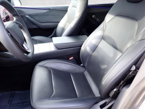 Used 2026 Tesla Model Y AWD image 14