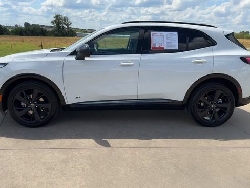Used 2025 Buick Envision Sport Touring AWD/4WD image 6