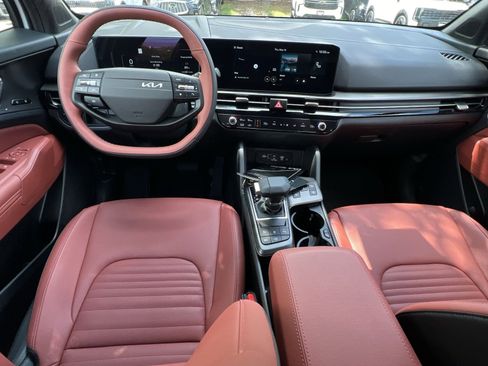 New 2026 Kia Sportage SX FWD image 40