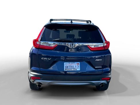 Used 2018 Honda CR-V Touring image 4