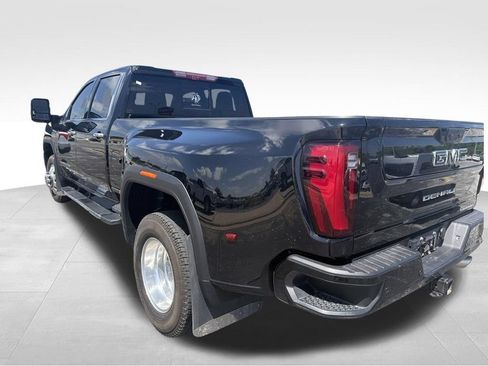 Used 2024 GMC Sierra 3500 Denali w/ Denali Reserve Package AWD/4WD image 31