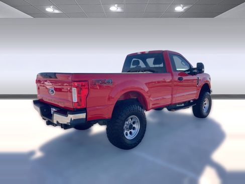 Used 2019 Ford F250 XL w/ STX Appearance Package image 8