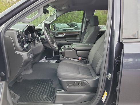 Used 2022 Chevrolet Silverado 1500 RST image 15