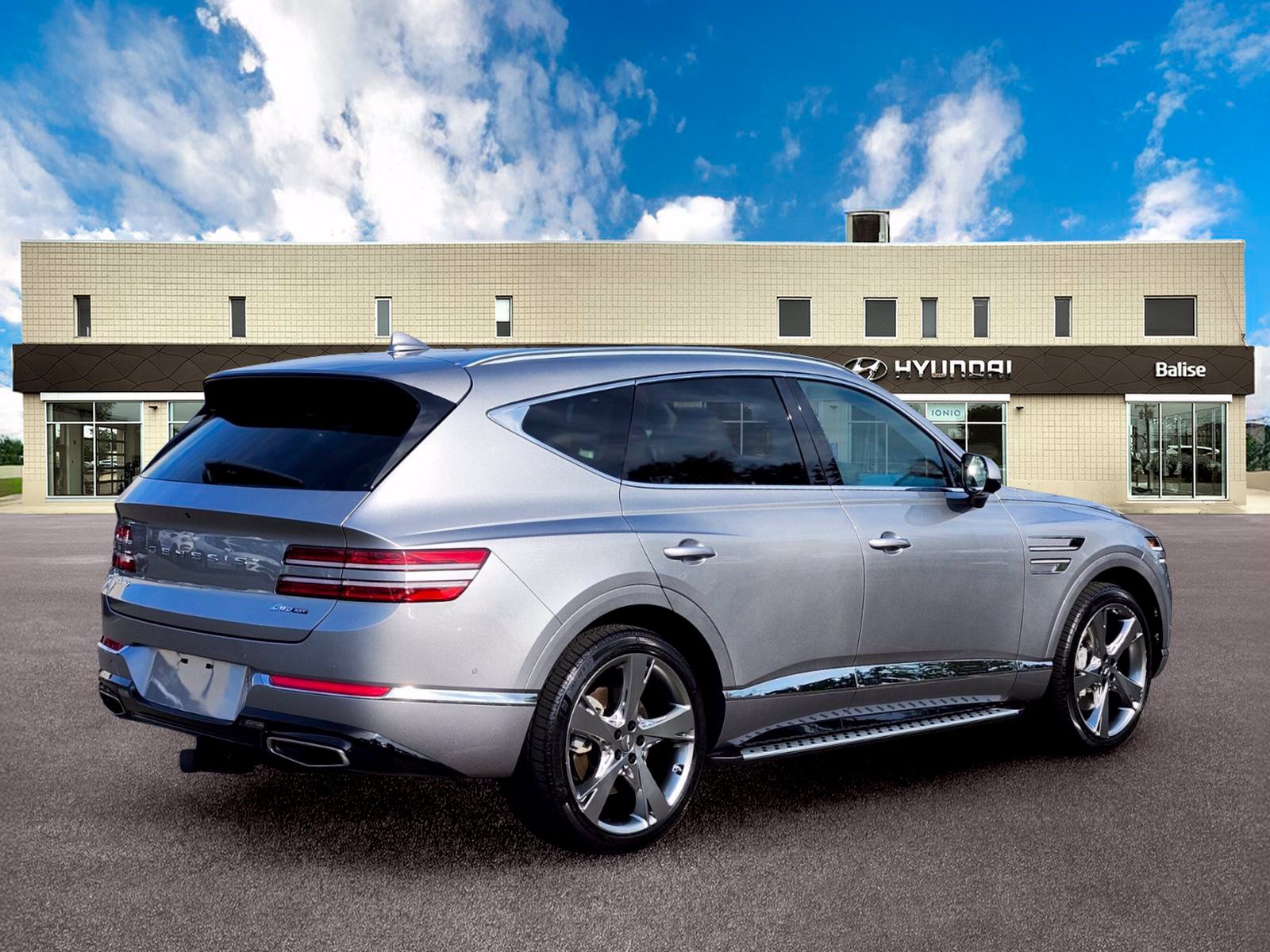 Used 2024 Genesis GV80 3.5T w/ Prestige Package AWD/4WD image 3