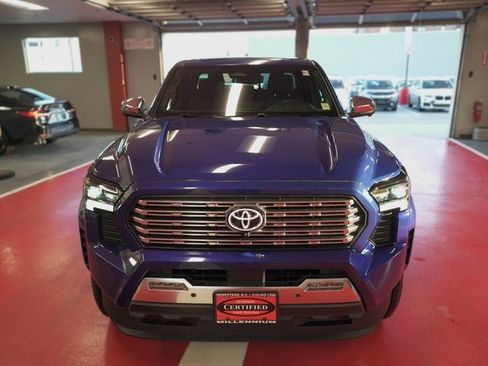 Used 2024 Toyota Tacoma Limited image 7