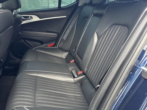 Used 2020 Genesis G70 2.0T w/ Elite Package image 20