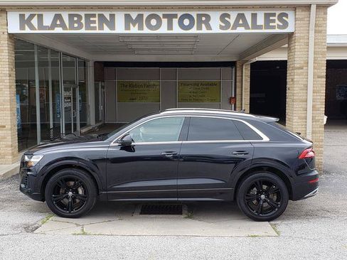 Used 2020 Audi Q8 Premium Plus w/ Premium Plus Package AWD/4WD image 2