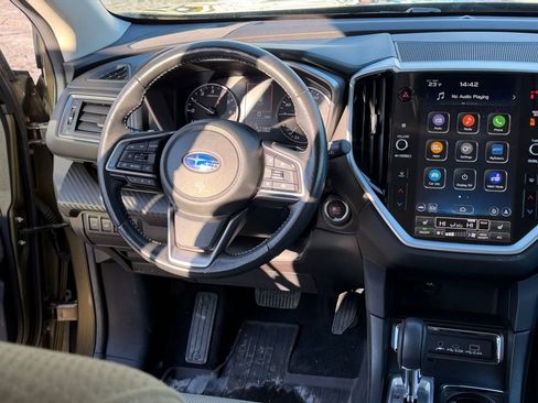 Used 2023 Subaru Ascent Premium w/ Convenience Package image 24
