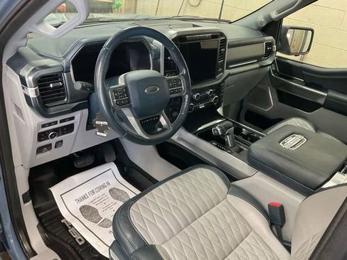Used 2023 Ford F150 Limited image 6