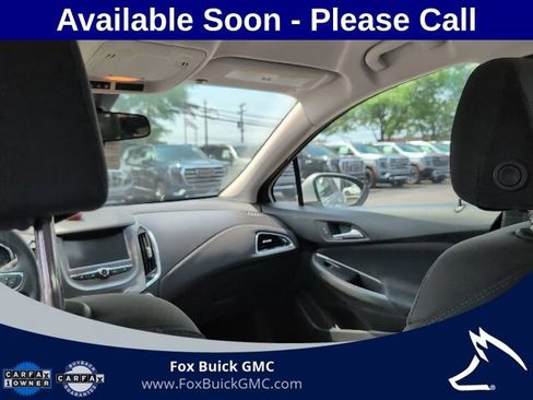 Used 2017 Chevrolet Cruze LT w/ Convenience Package FWD image 7