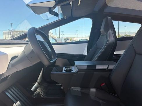 Used 2024 Tesla Cybertruck Cyberbeast AWD/4WD image 20