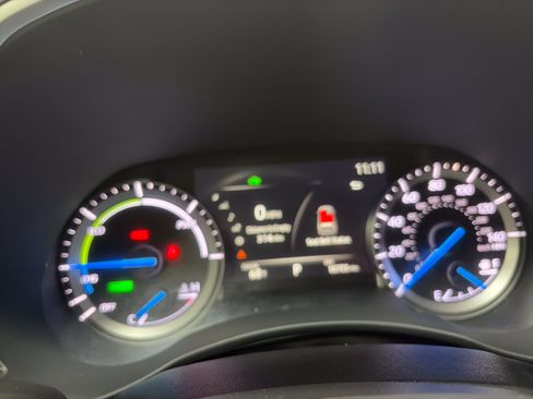 Used 2022 Toyota Highlander XLE AWD/4WD image 15