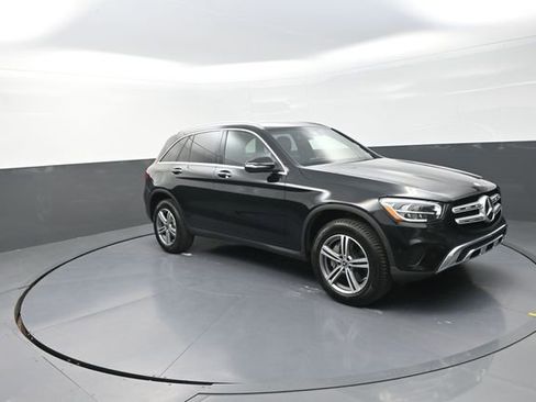 Used 2021 Mercedes-Benz GLC 300 4MATIC image 34