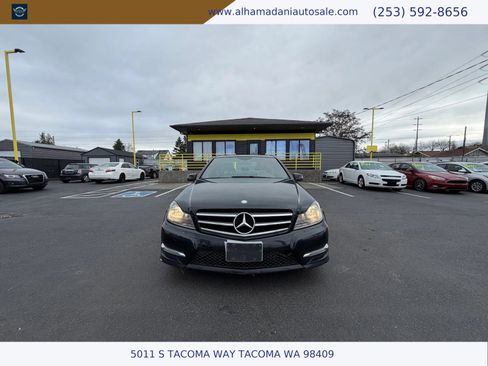 Used 2014 Mercedes-Benz C 250 Sedan image 3