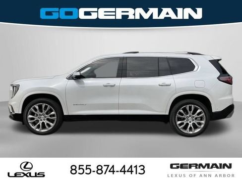 Used 2024 GMC Acadia Denali w/ Super Cruise Package AWD/4WD image 3