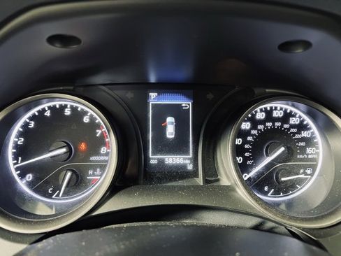 Used 2021 Toyota Camry SE image 22