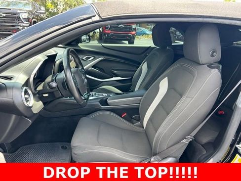 Used 2020 Chevrolet Camaro LT RWD image 13