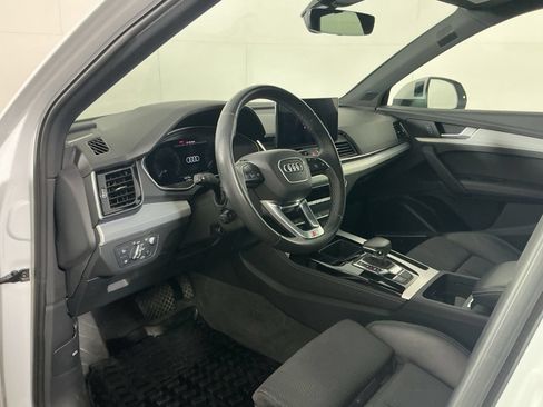 Used 2021 Audi Q5 e Prestige w/ Prestige Package AWD/4WD image 11