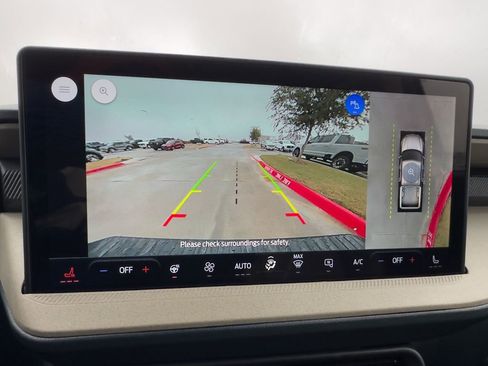 New 2026 Ford Maverick Lariat w/ 4K Tow Package image 24