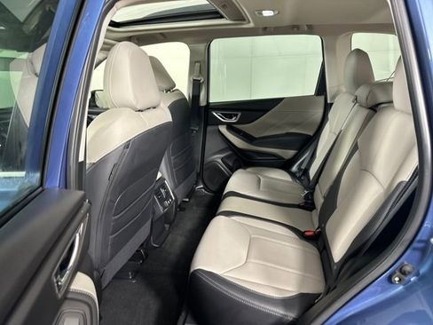 Used 2024 Subaru Forester Limited image 25