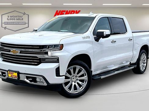 Used 2021 Chevrolet Silverado 1500 LTZ w/ Safety Package II AWD/4WD image 3