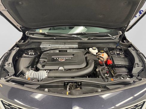 Certified 2022 Cadillac XT4 Premium Luxury w/ Enhanced Visibility Package image 5