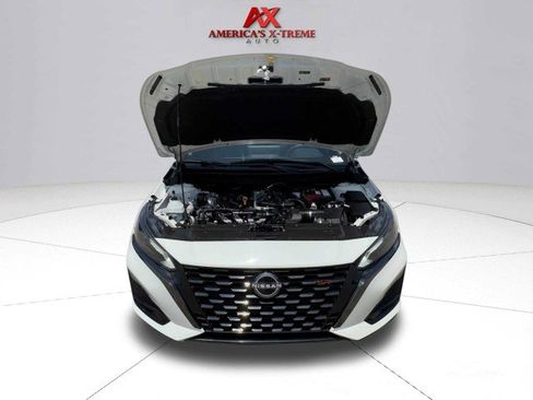 Used 2023 Nissan Altima 2.5 SR w/ SR Premium Package image 38