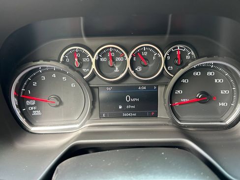 Used 2024 Chevrolet Tahoe LS RWD image 27