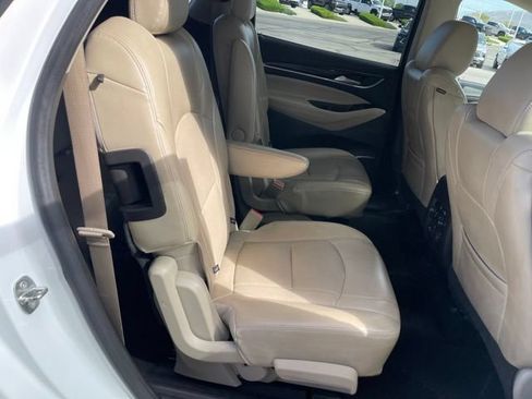 Used 2018 Buick Enclave Premium w/ Experience Buick Package AWD/4WD image 18