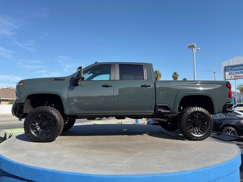 New 2026 Chevrolet Silverado 2500 LT w/ Trail Boss Package AWD/4WD image 5
