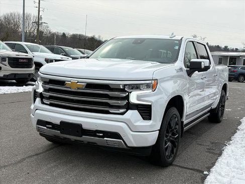Certified 2023 Chevrolet Silverado 1500 High Country w/ High Country Premium Package image 4