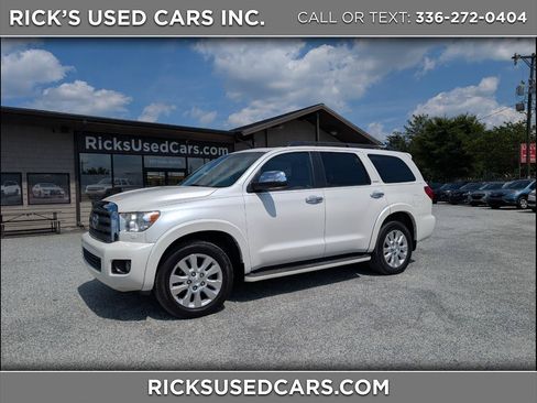 Used 2013 Toyota Sequoia Platinum RWD image 1
