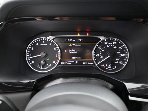 Used 2025 Nissan Pathfinder SV image 19