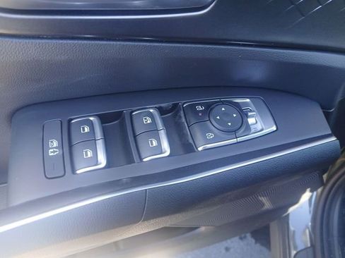 New 2026 Kia Sorento EX w/ EX Premium Package AWD/4WD image 13