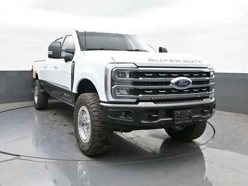 Certified 2024 Ford F250 King Ranch AWD/4WD image 22