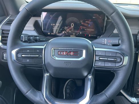 Certified 2024 GMC Acadia Elevation w/ Black Edition image 17