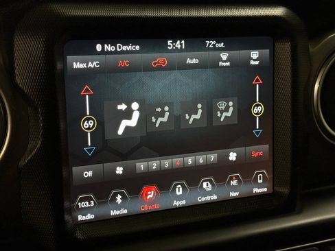 Used 2018 Jeep Wrangler Unlimited Sahara w/ Uconnect 4C Nav & Sound Group AWD/4WD image 63