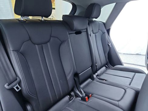 Used 2021 Audi Q5 Prestige w/ Prestige Package image 36