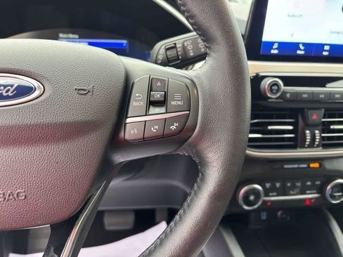 Used 2020 Ford Escape SE Sport FWD image 10
