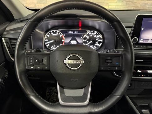 Certified 2025 Nissan Rogue SV w/ SV Premium Package FWD image 14