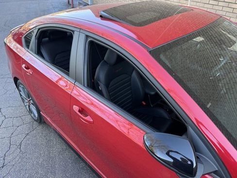 Used 2023 Kia Forte GT w/ GT2 Package image 7