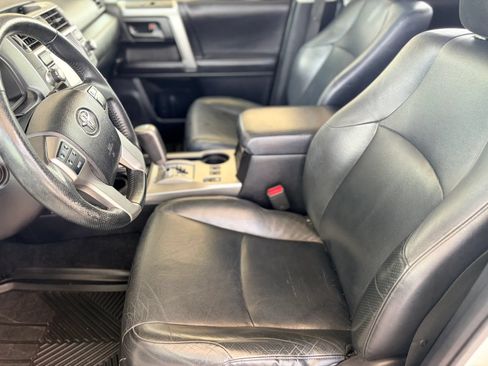 Used 2013 Toyota 4Runner Limited AWD/4WD image 9
