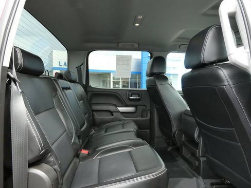 Certified 2018 Chevrolet Silverado 1500 LT w/ All Star Edition AWD/4WD image 16
