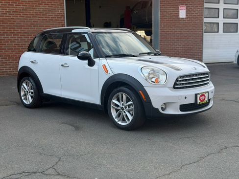 Used 2013 MINI Cooper Countryman image 3