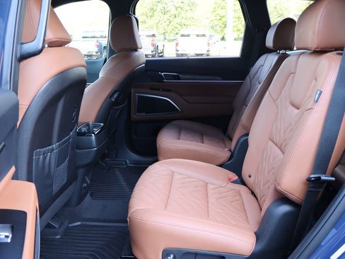 Used 2025 Kia Telluride SX X-Line AWD/4WD image 34