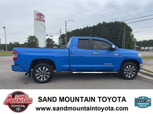 Used 2021 Toyota Tundra Limited w/ Limited Premium Package AWD/4WD image 2