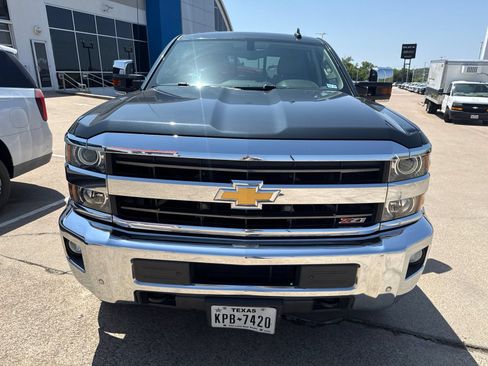 Used 2018 Chevrolet Silverado 2500 LTZ w/ Vortec Plus Package AWD/4WD image 2