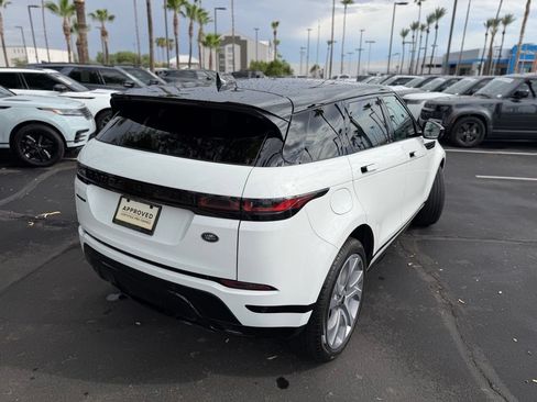 Used 2023 Land Rover Range Rover Evoque R-Dynamic SE AWD/4WD image 8