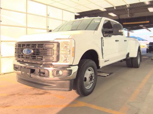 Used 2024 Ford F350 XL w/ XL Driver Assist Package image 2